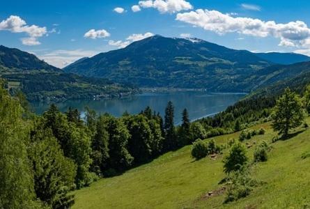 Gasthof Kirchenwirt Gnesau Buitenkant foto